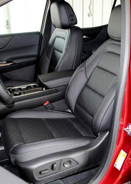 New 2026 Chevrolet Equinox LT w/ Convenience Package II image 19