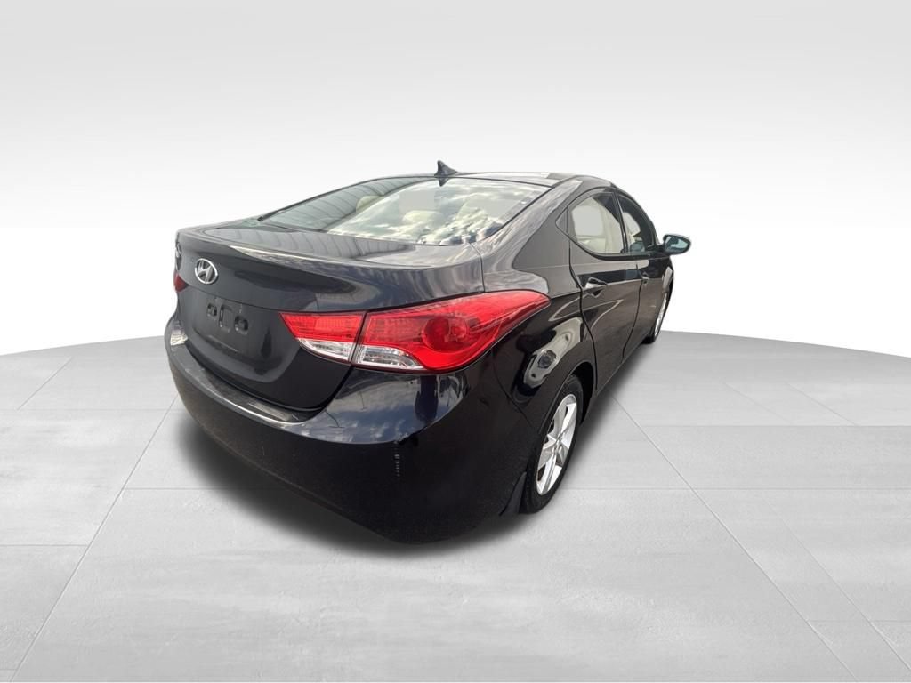 Used 2013 Hyundai Elantra GLS FWD image 7