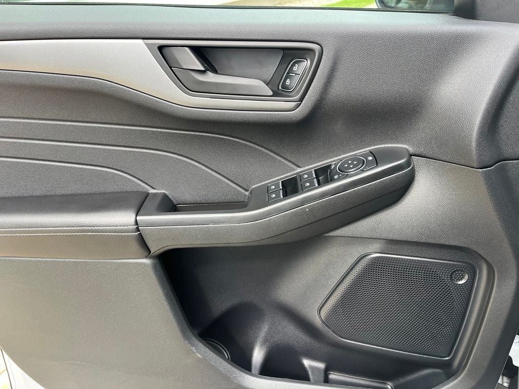 Certified 2025 Ford Escape Active w/ Cold Weather Package FWD image 38