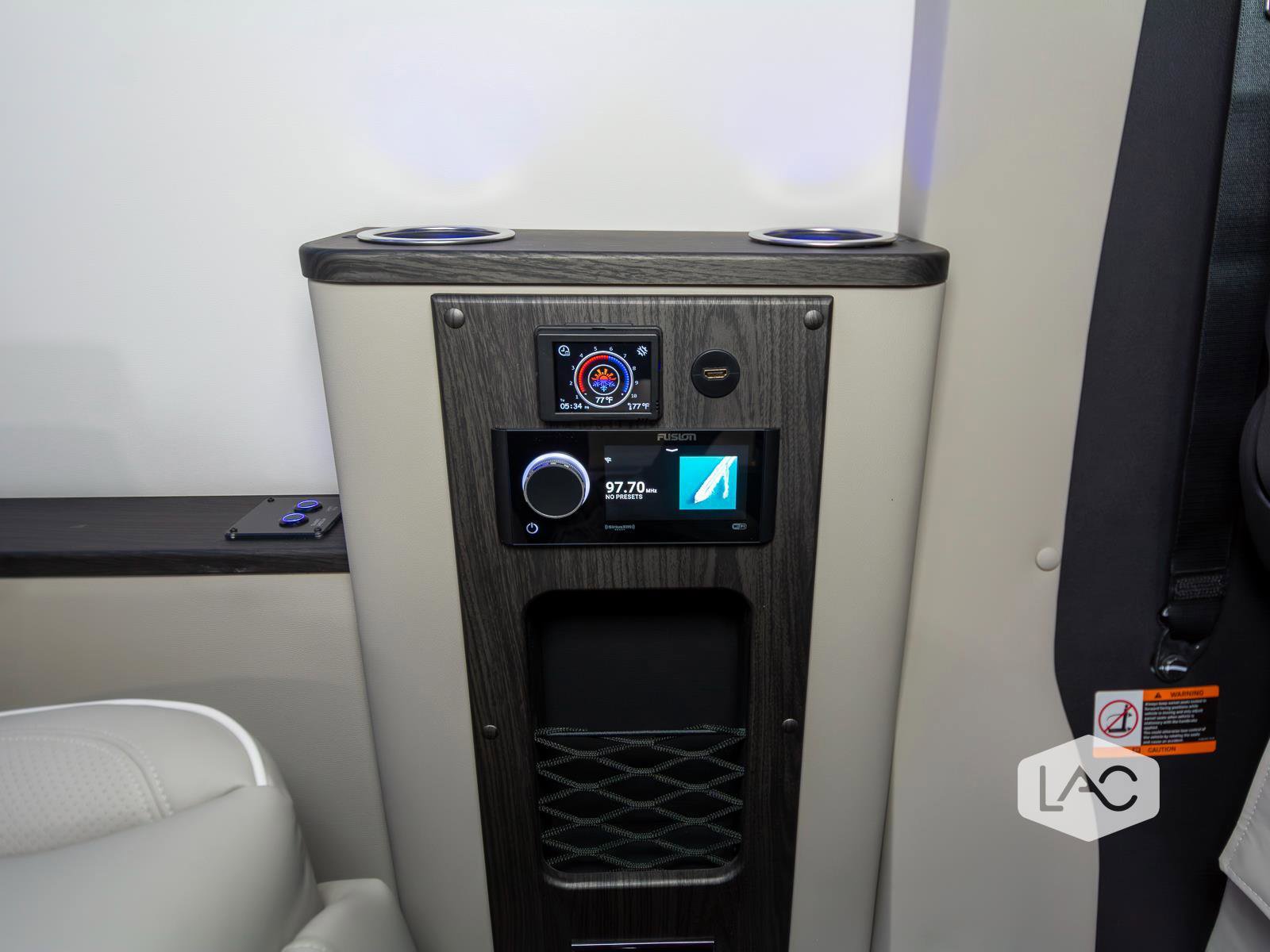 Used 2025 Mercedes-Benz Sprinter 3500 image 8