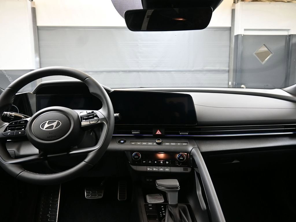 New 2026 Hyundai Elantra Sport w/ Cargo Package FWD image 22