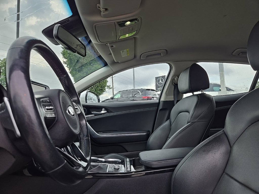 Used 2019 Kia Stinger AWD/4WD image 29