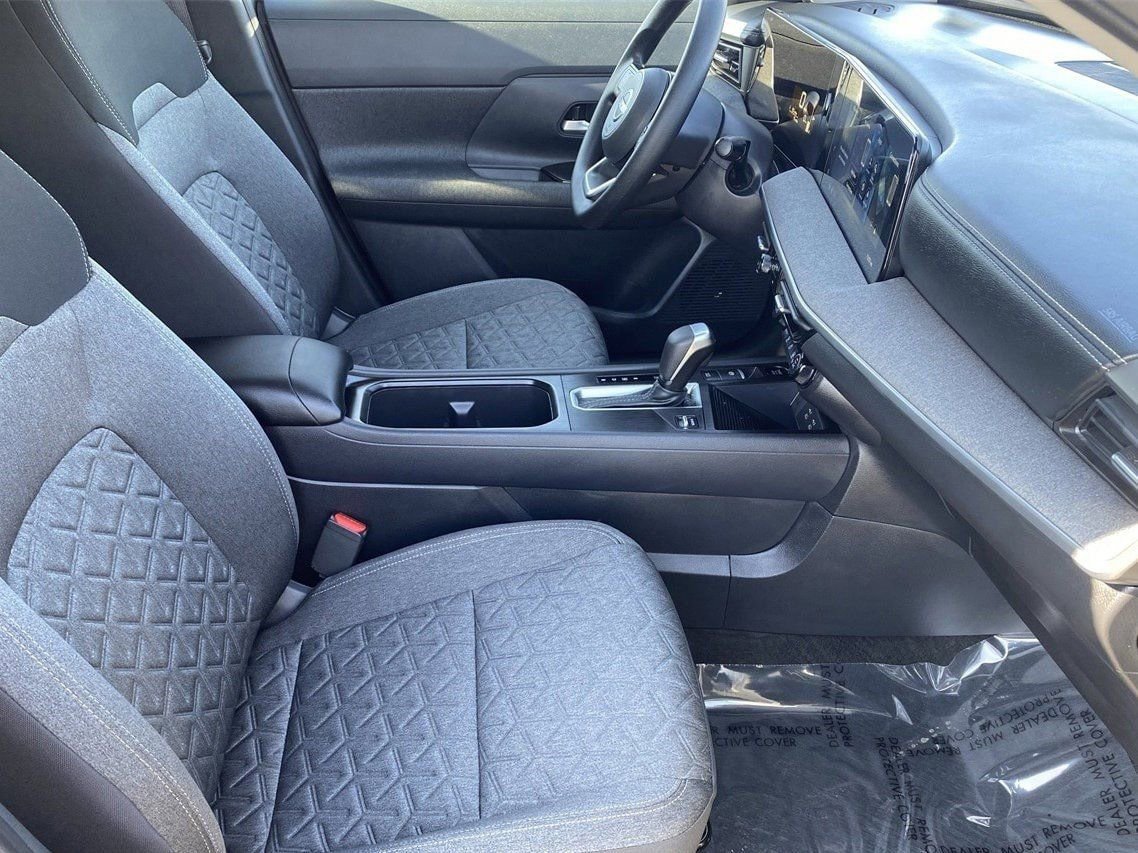 New 2026 Nissan Kicks SV image 10