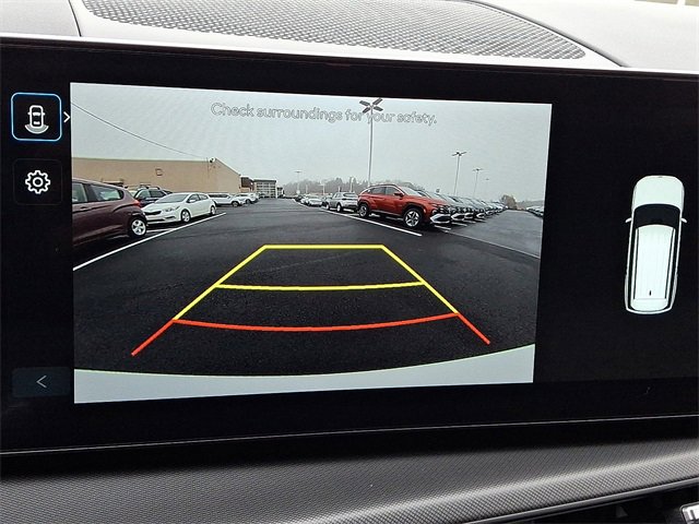 Used 2025 Hyundai Santa Fe SE image 20