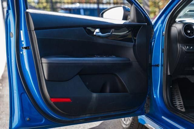 Used 2022 Kia Forte GT-Line image 31