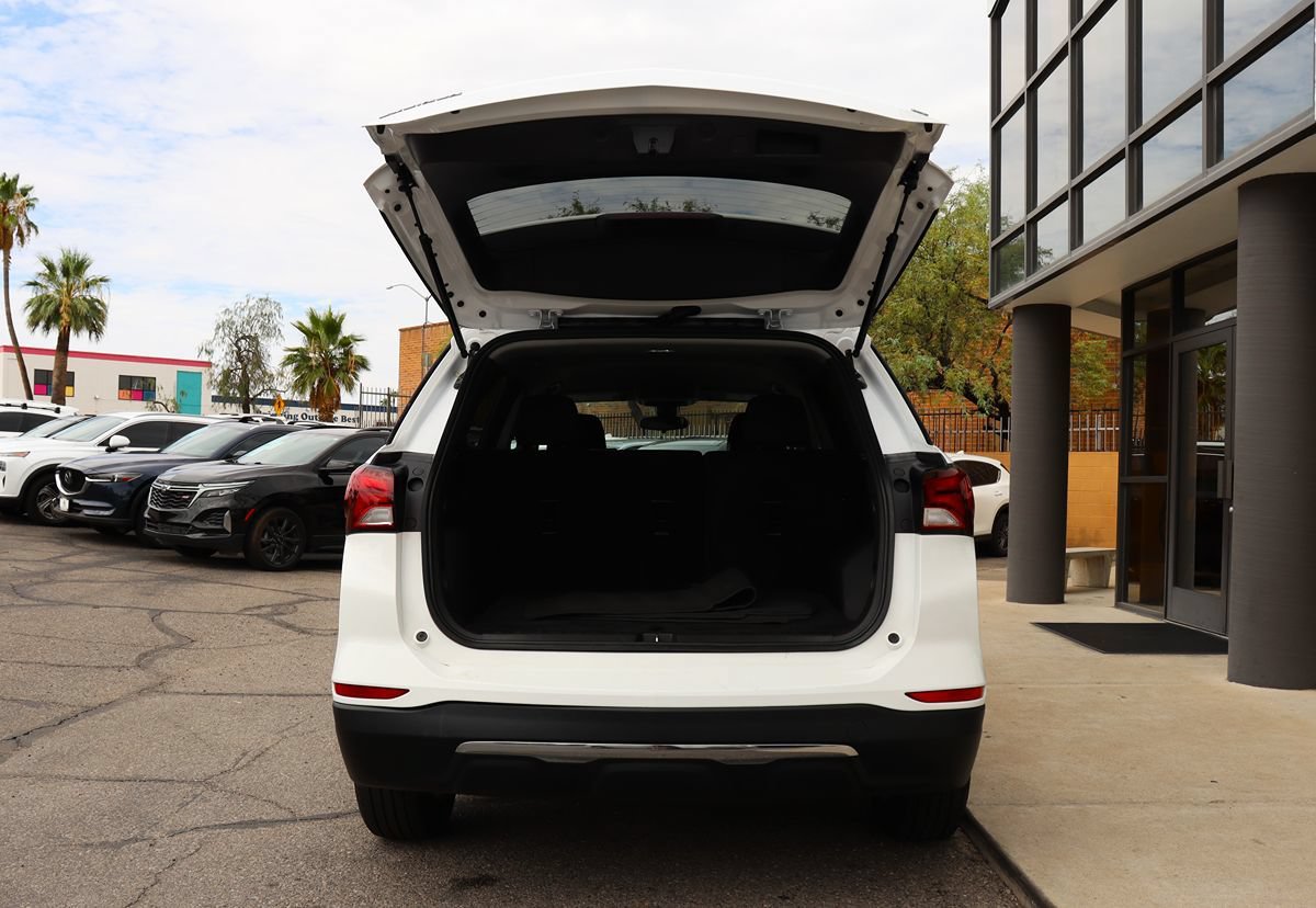 Used 2022 Chevrolet Equinox LT FWD image 22