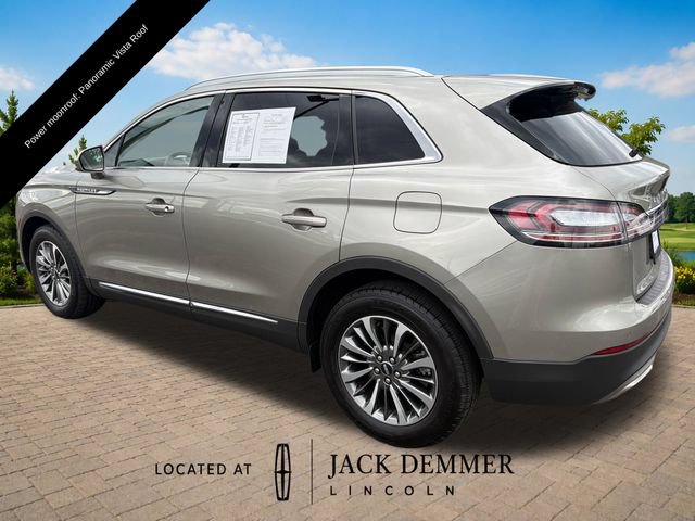 Used 2023 Lincoln Nautilus Reserve AWD/4WD image 4
