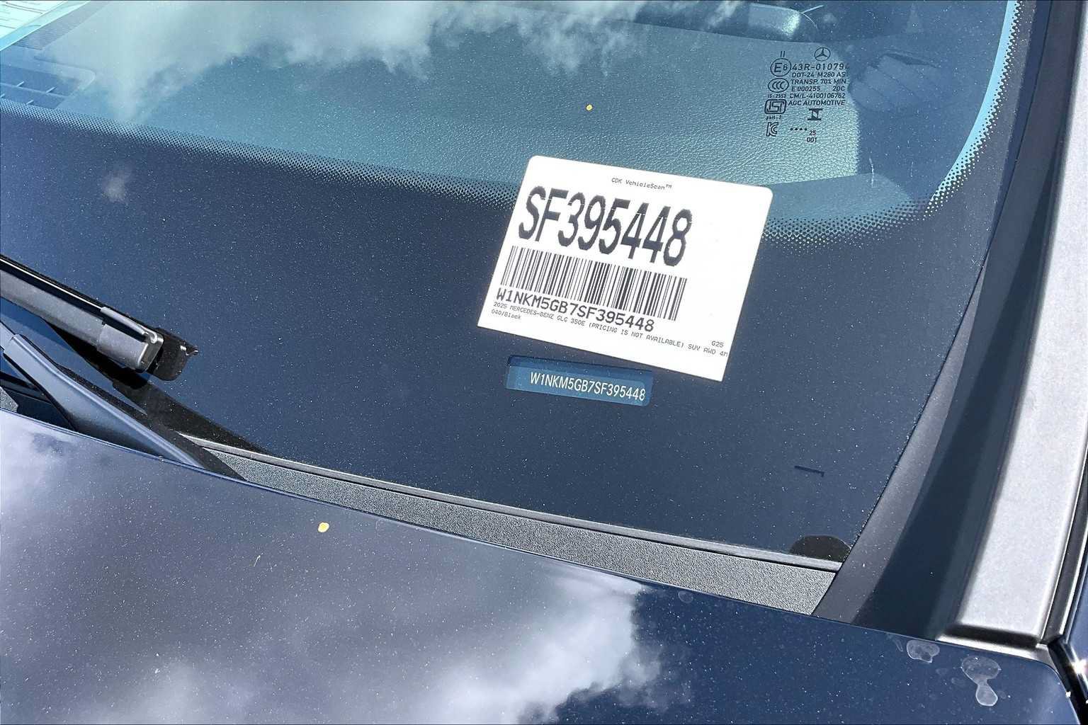 Certified 2025 Mercedes-Benz GLC 350e 4MATIC image 22
