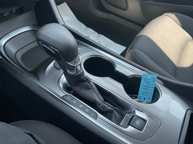 Used 2025 Chevrolet Malibu LT FWD image 15