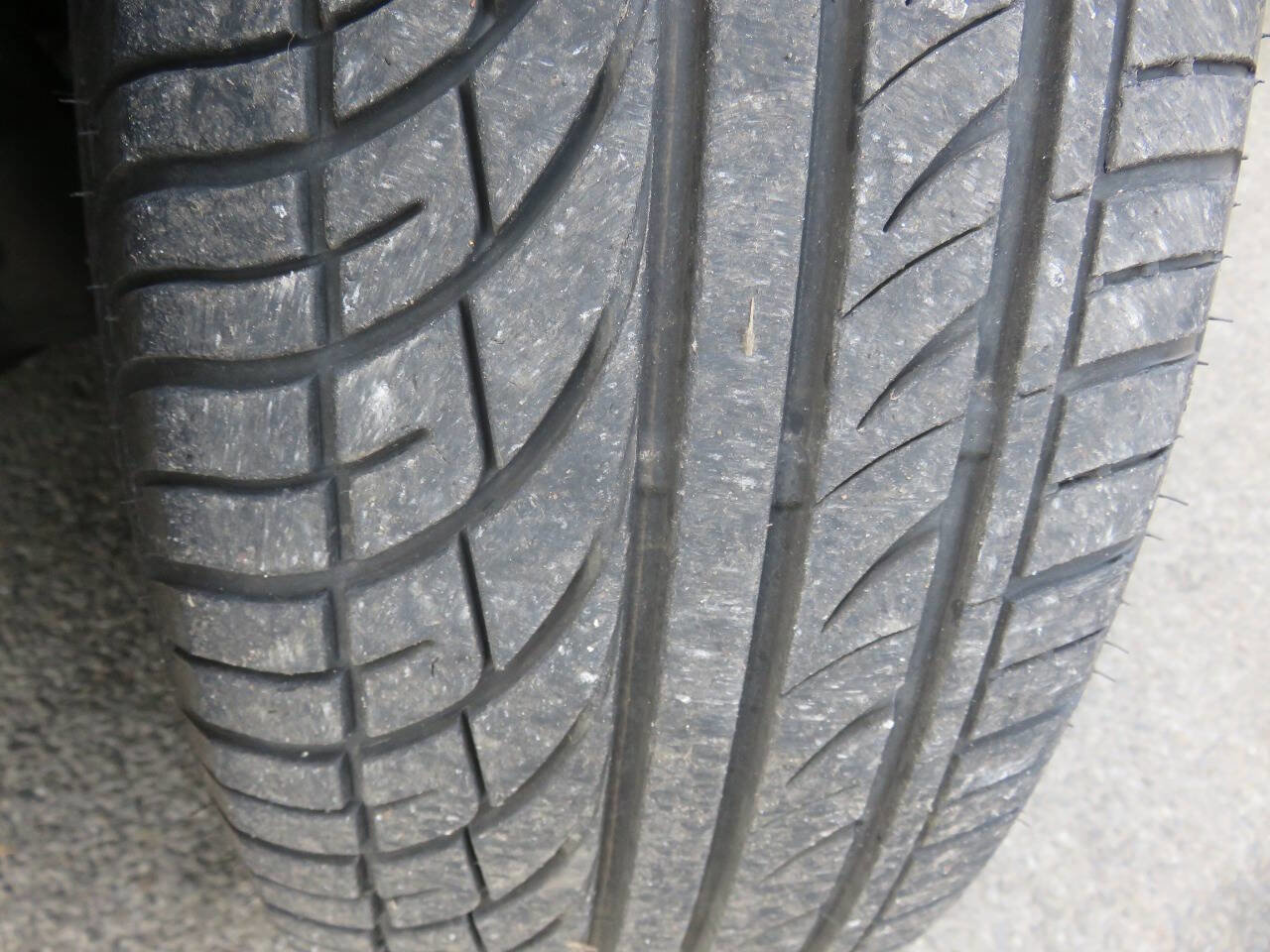 Used 2013 Nissan Pathfinder SV image 30