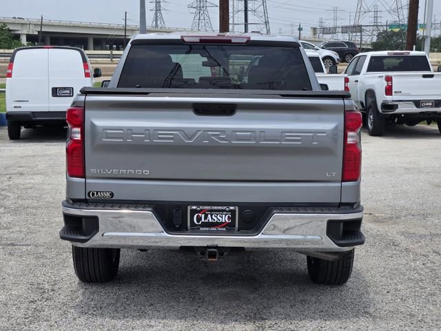 Used 2023 Chevrolet Silverado 1500 LT AWD/4WD image 6