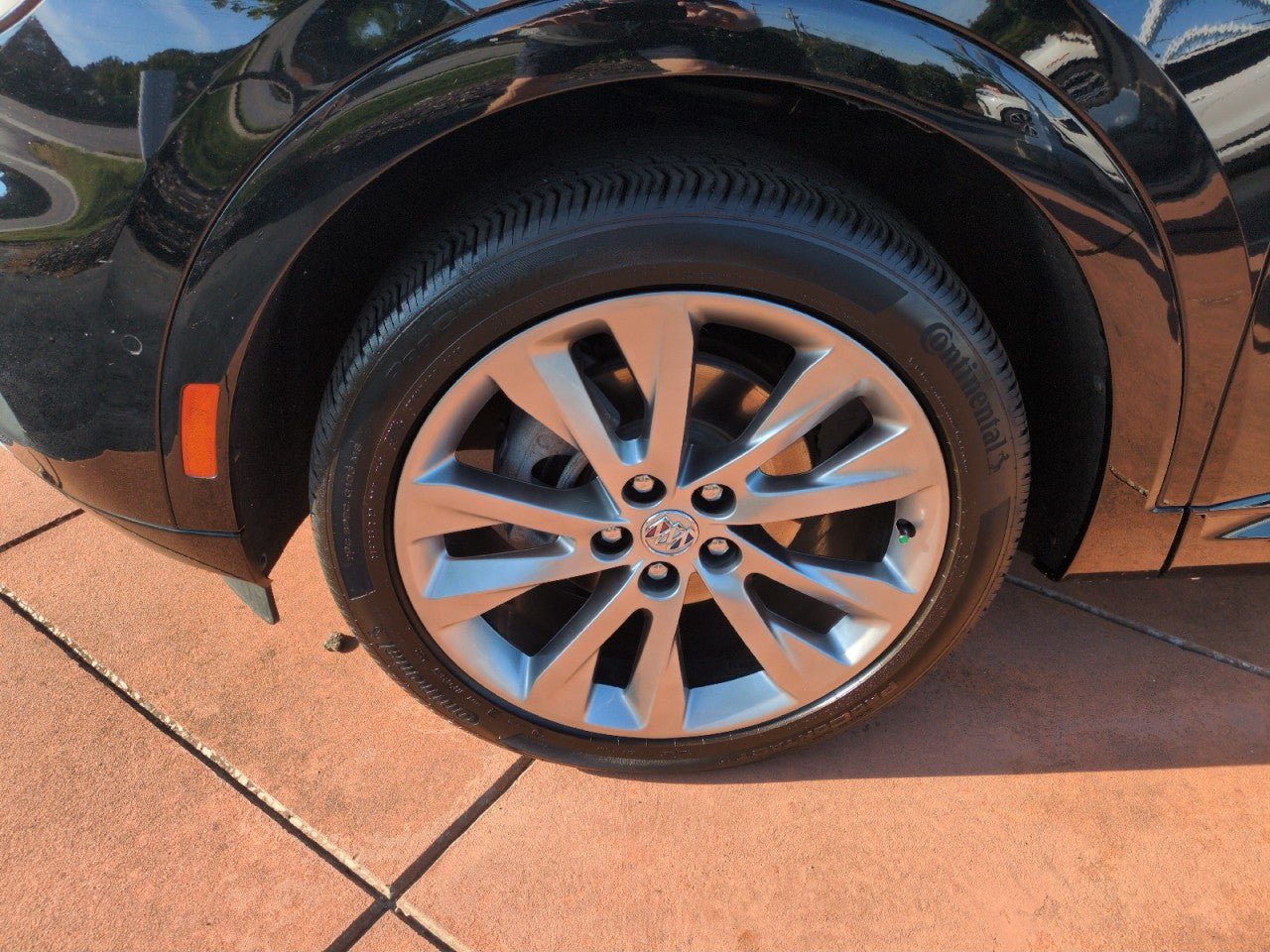 Used 2023 Buick Envision Avenir FWD image 9