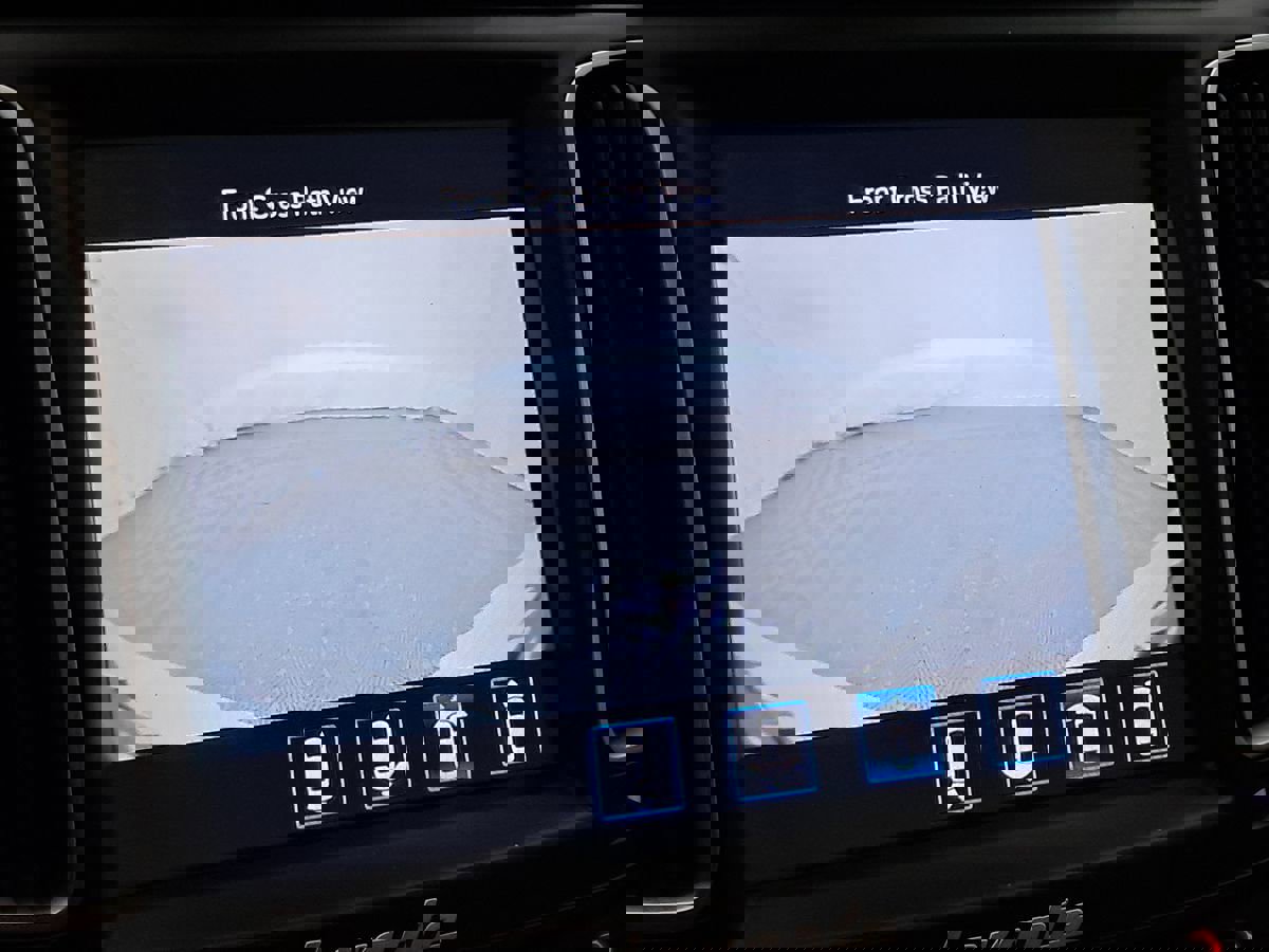 Used 2019 Maserati Levante S image 23