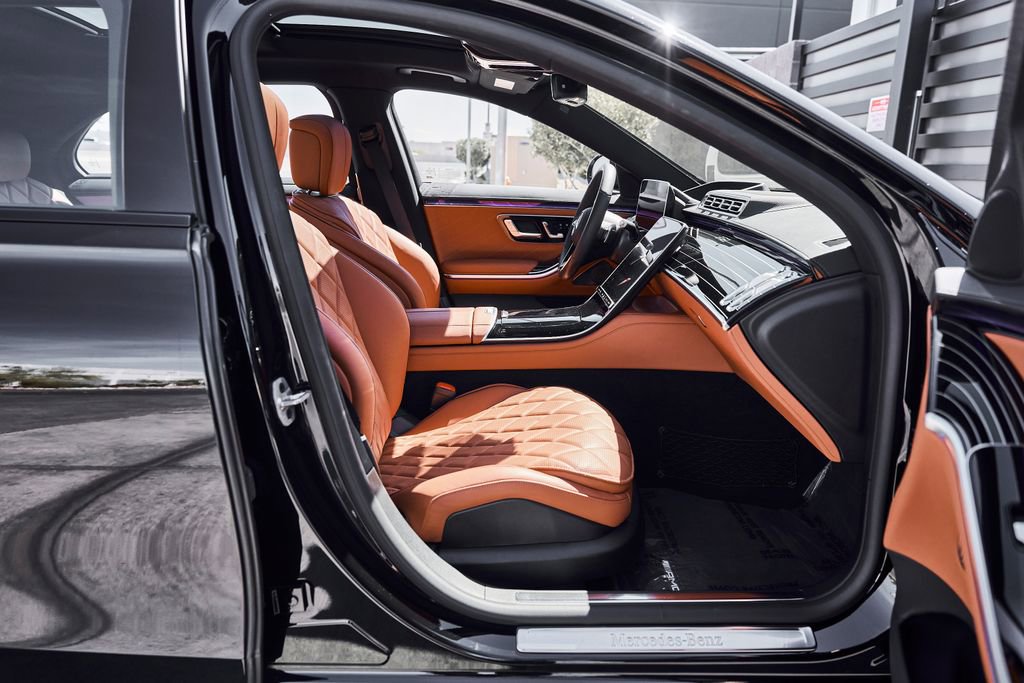 Used 2023 Mercedes-Benz S 580 4MATIC Sedan image 23