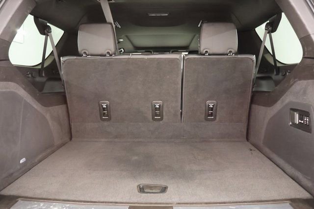 Used 2021 Cadillac Escalade ESV Premium Luxury image 26
