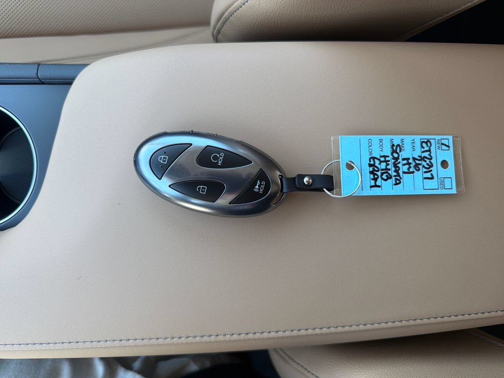 New 2026 Hyundai Sonata Limited FWD image 38