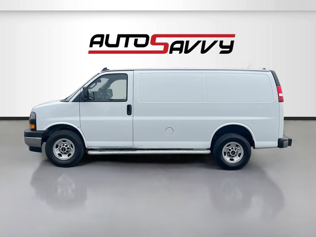 Used 2024 GMC Savana 2500 w/ Driver Convenience Package image 4