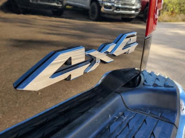 Used 2025 RAM 3500 Laramie image 30