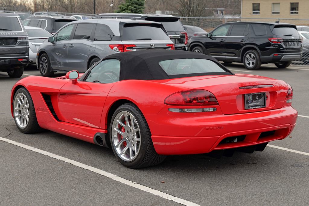 Used 2004 Dodge Viper SRT-10 image 5