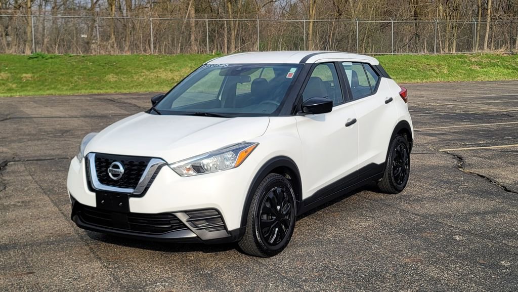Used 2020 Nissan Kicks S image 5