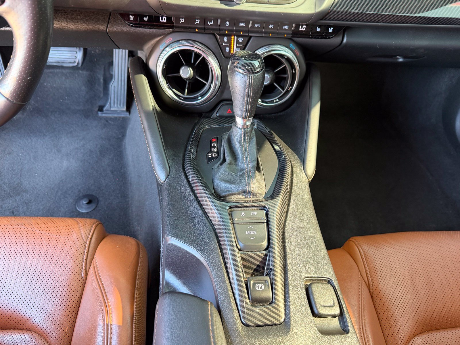 Used 2018 Chevrolet Camaro SS RWD image 16