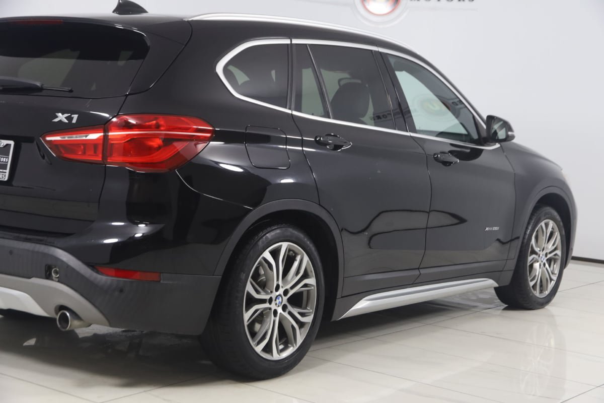 Used 2017 BMW X1 xDrive28i AWD/4WD image 33