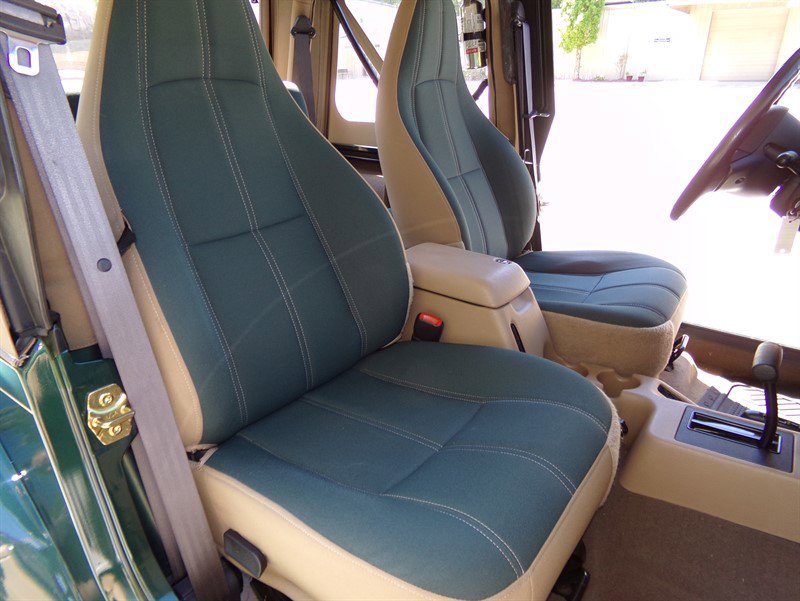 Used 2000 Jeep Wrangler Sahara AWD/4WD image 32