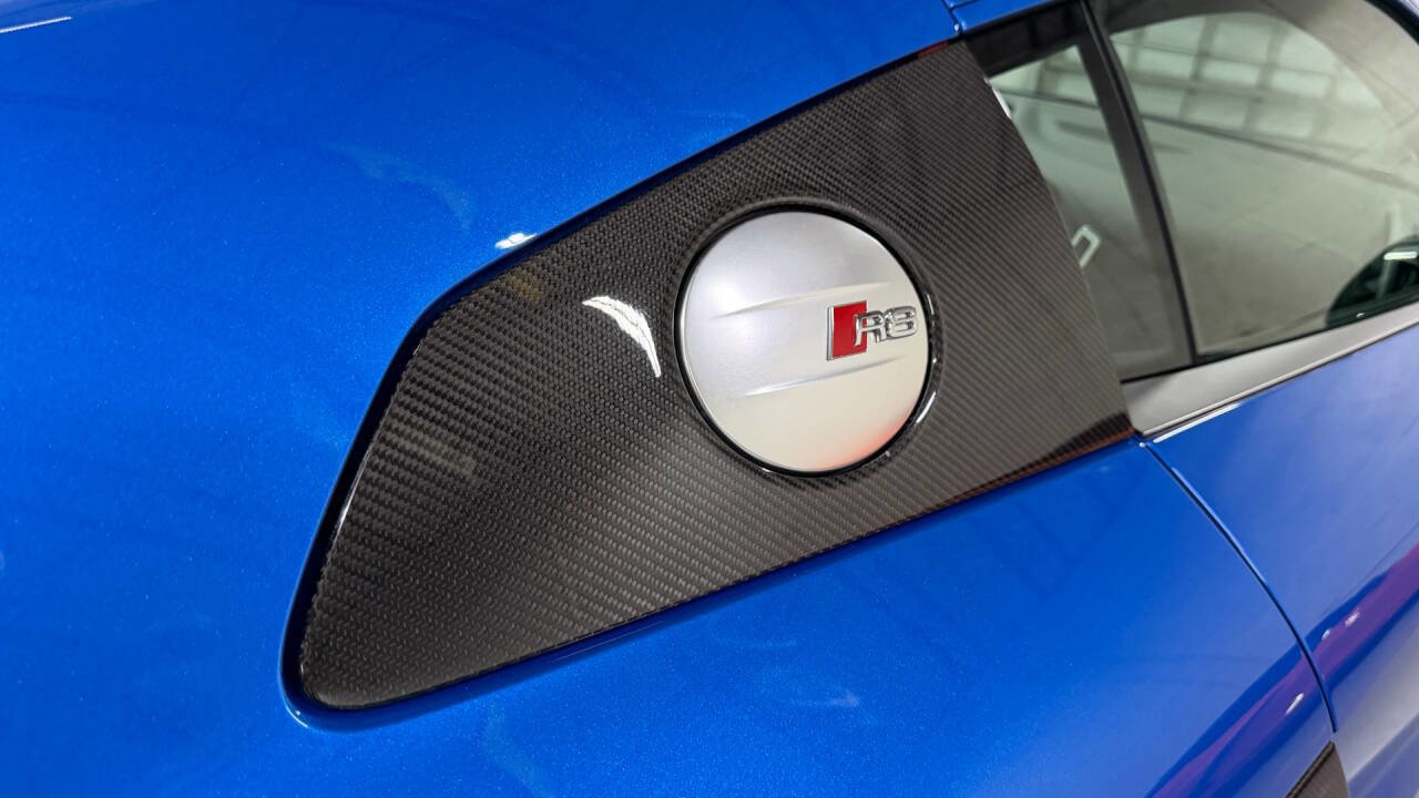 Used 2017 Audi R8 V10 plus w/ Full Leather Package image 12