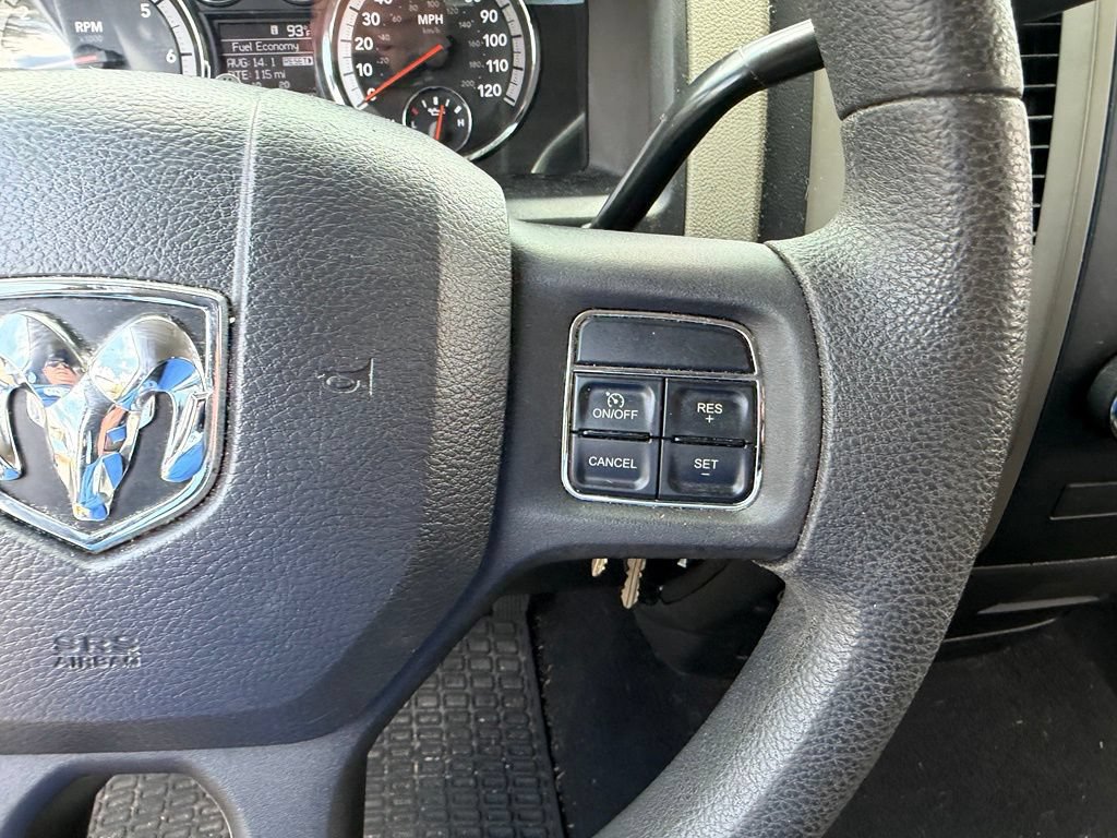 Used 2012 RAM 1500 Express RWD image 25