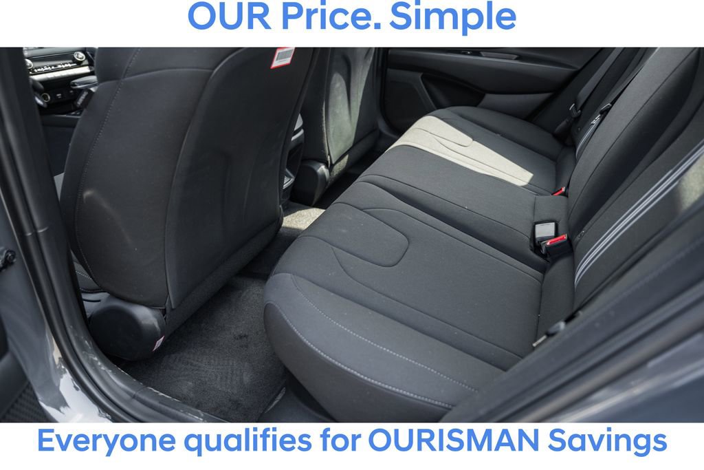 New 2025 Hyundai Elantra SEL image 24