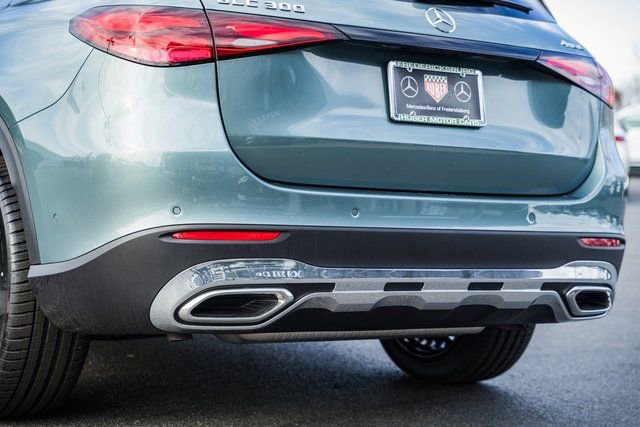 New 2026 Mercedes-Benz GLC 300 4MATIC image 9