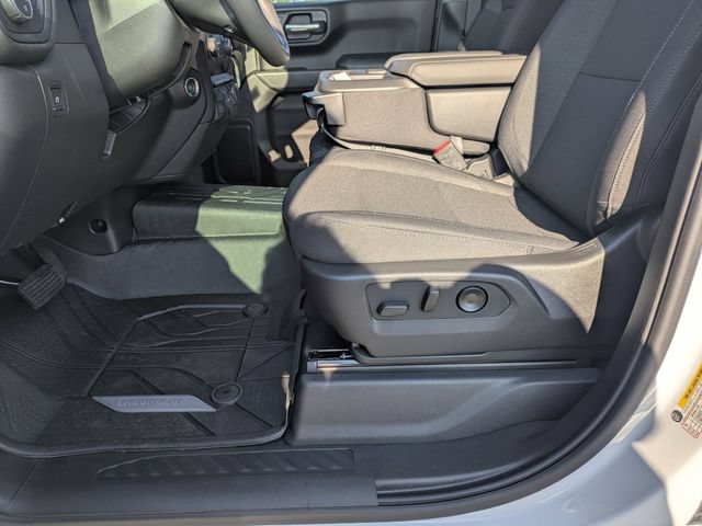 New 2026 Chevrolet Silverado 1500 Custom w/ Turbomax Blackout Package AWD/4WD image 11