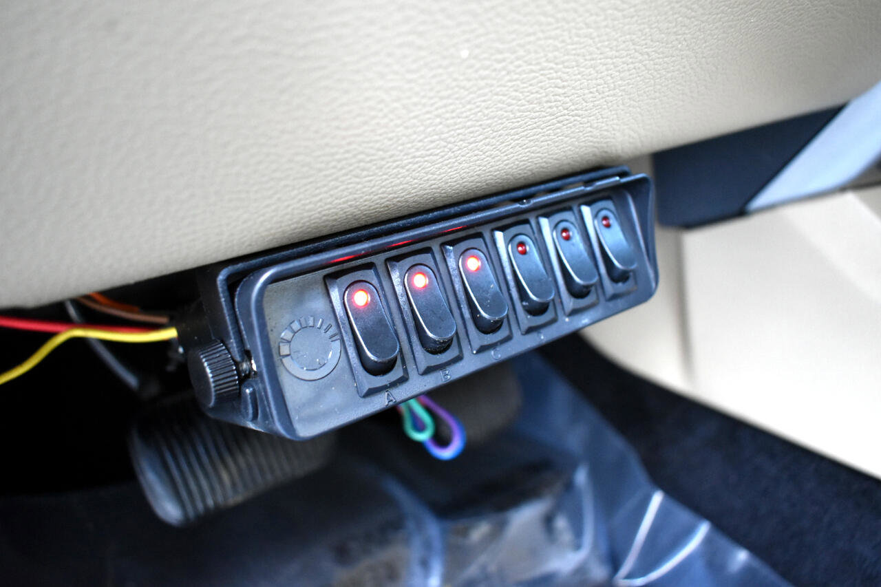 Used 2015 Ford F150 Lariat image 43