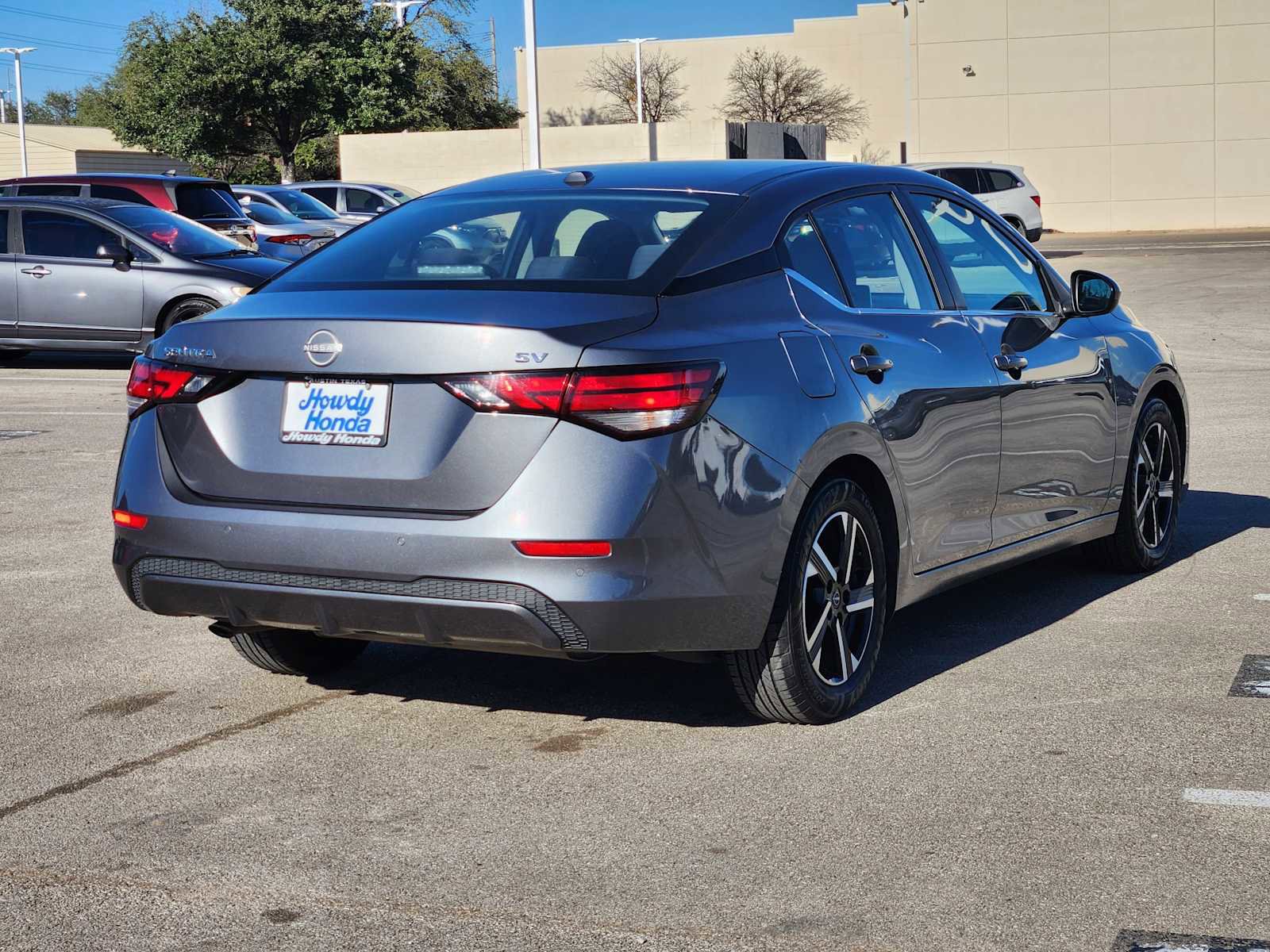 Used 2024 Nissan Sentra SV image 6