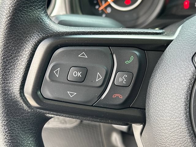 Used 2025 Jeep Gladiator Sport AWD/4WD image 18