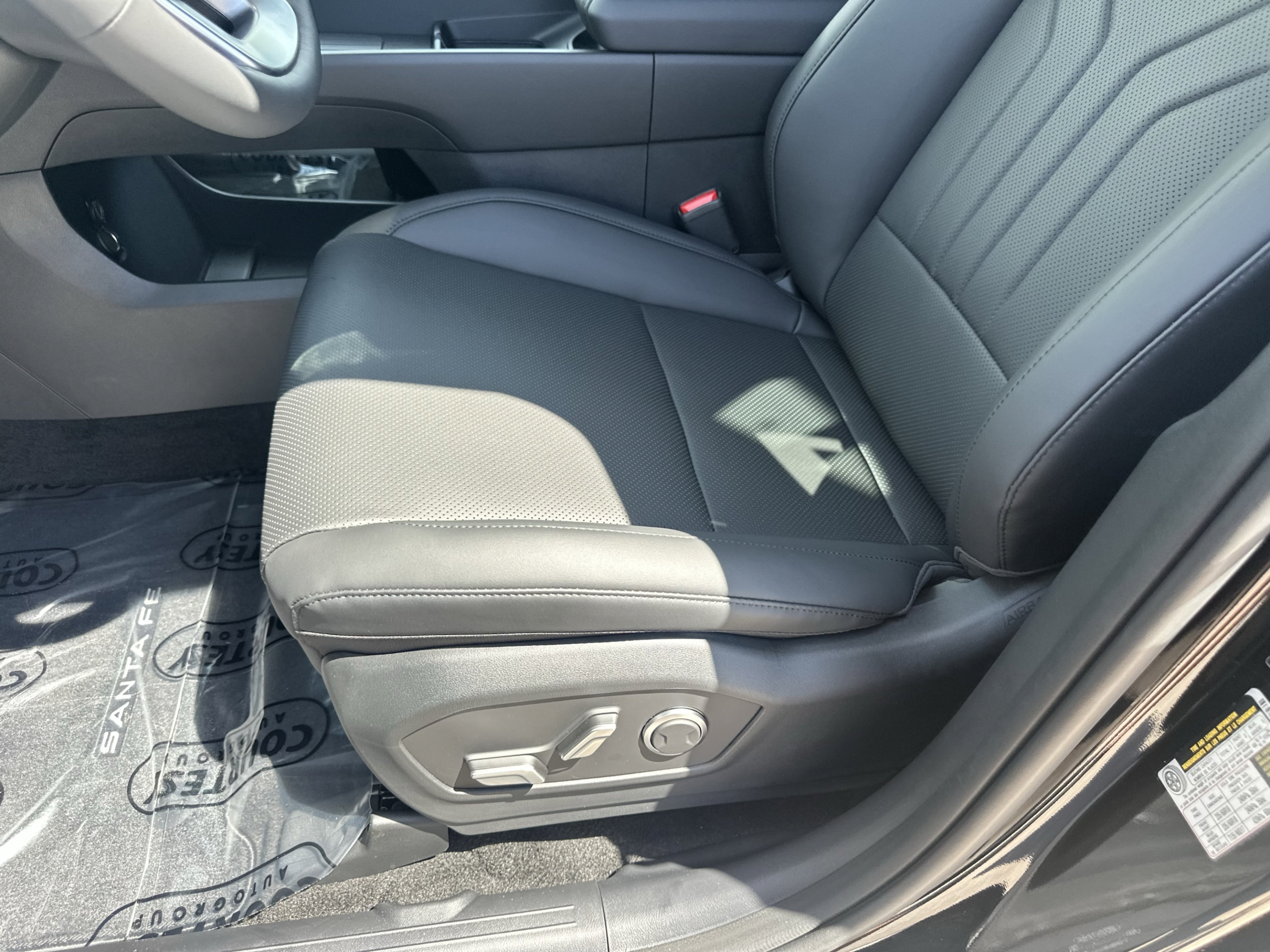 New 2027 Hyundai Santa Fe SEL FWD image 18