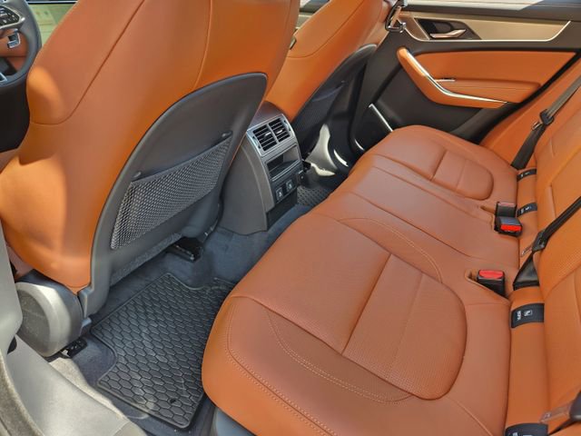 Used 2026 Jaguar F-PACE R-Dynamic S image 21