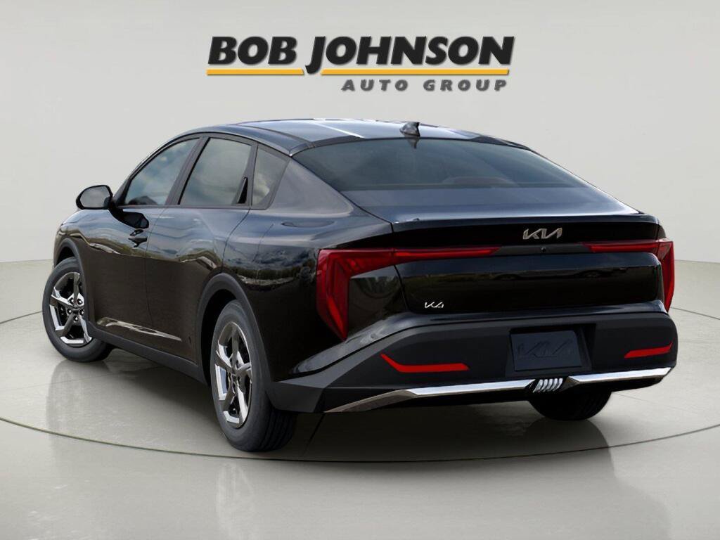 New 2026 Kia K4 FWD image 5