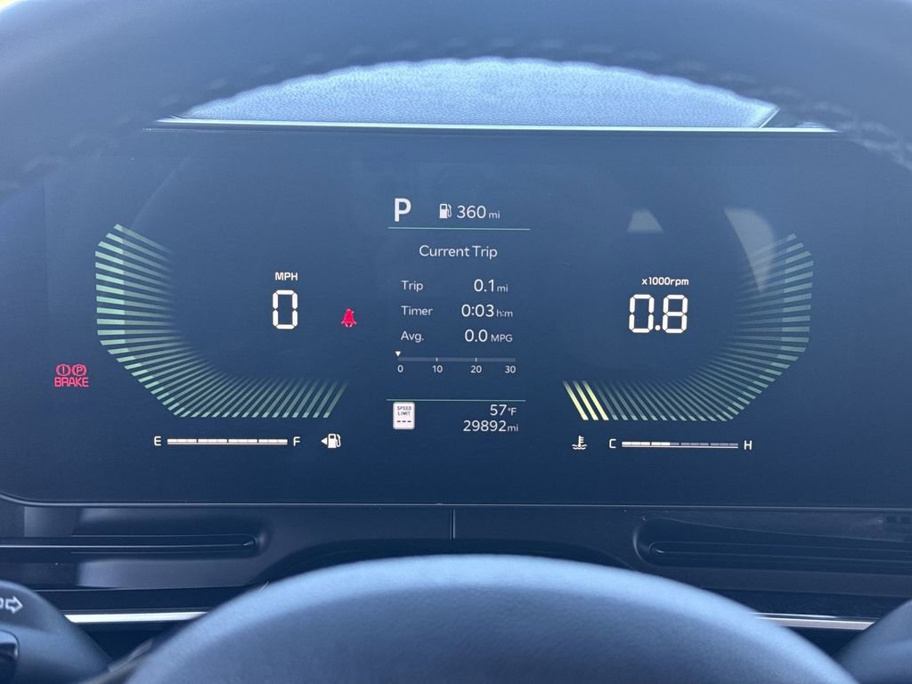 Used 2025 Kia Carnival image 10