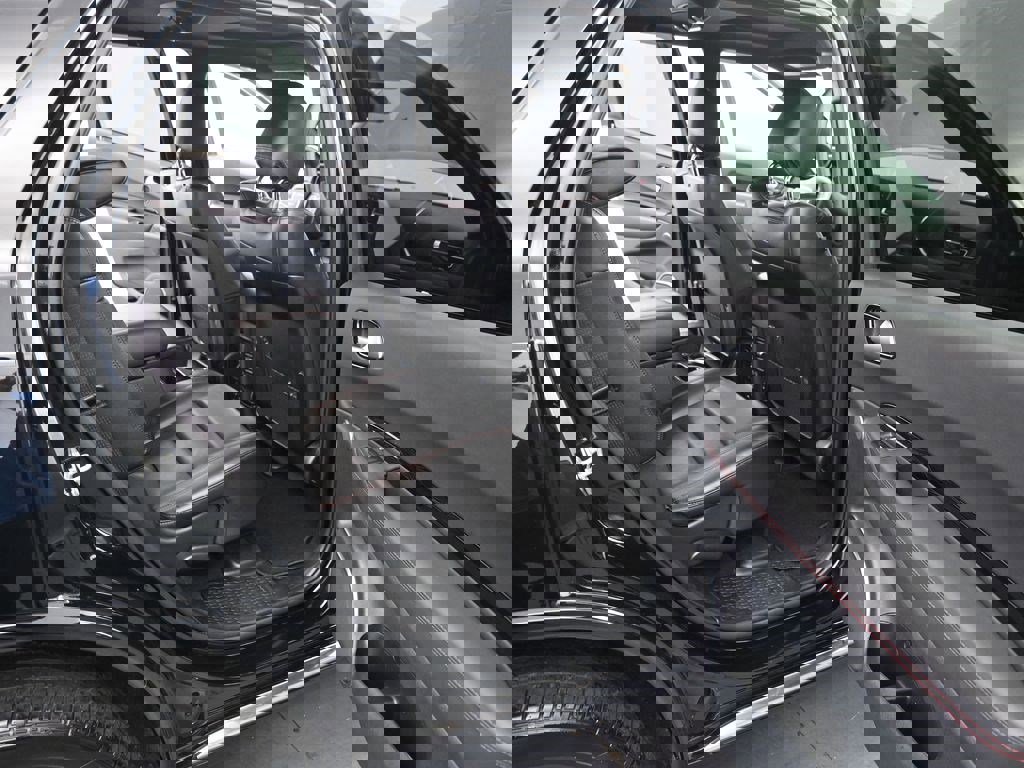 Used 2023 Dodge Durango Citadel image 16