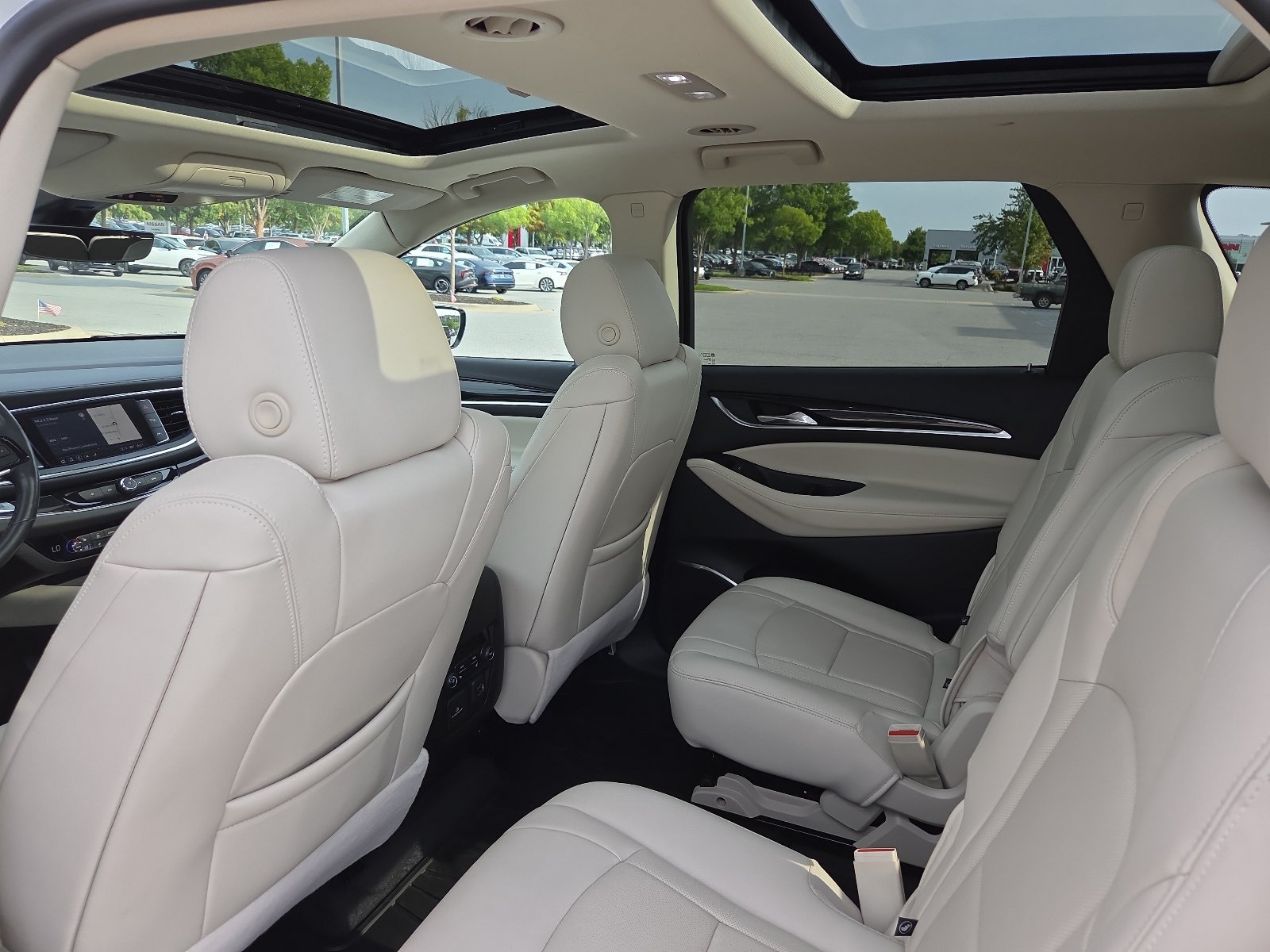 Used 2023 Buick Enclave Premium w/ Experience Buick Package AWD/4WD image 10