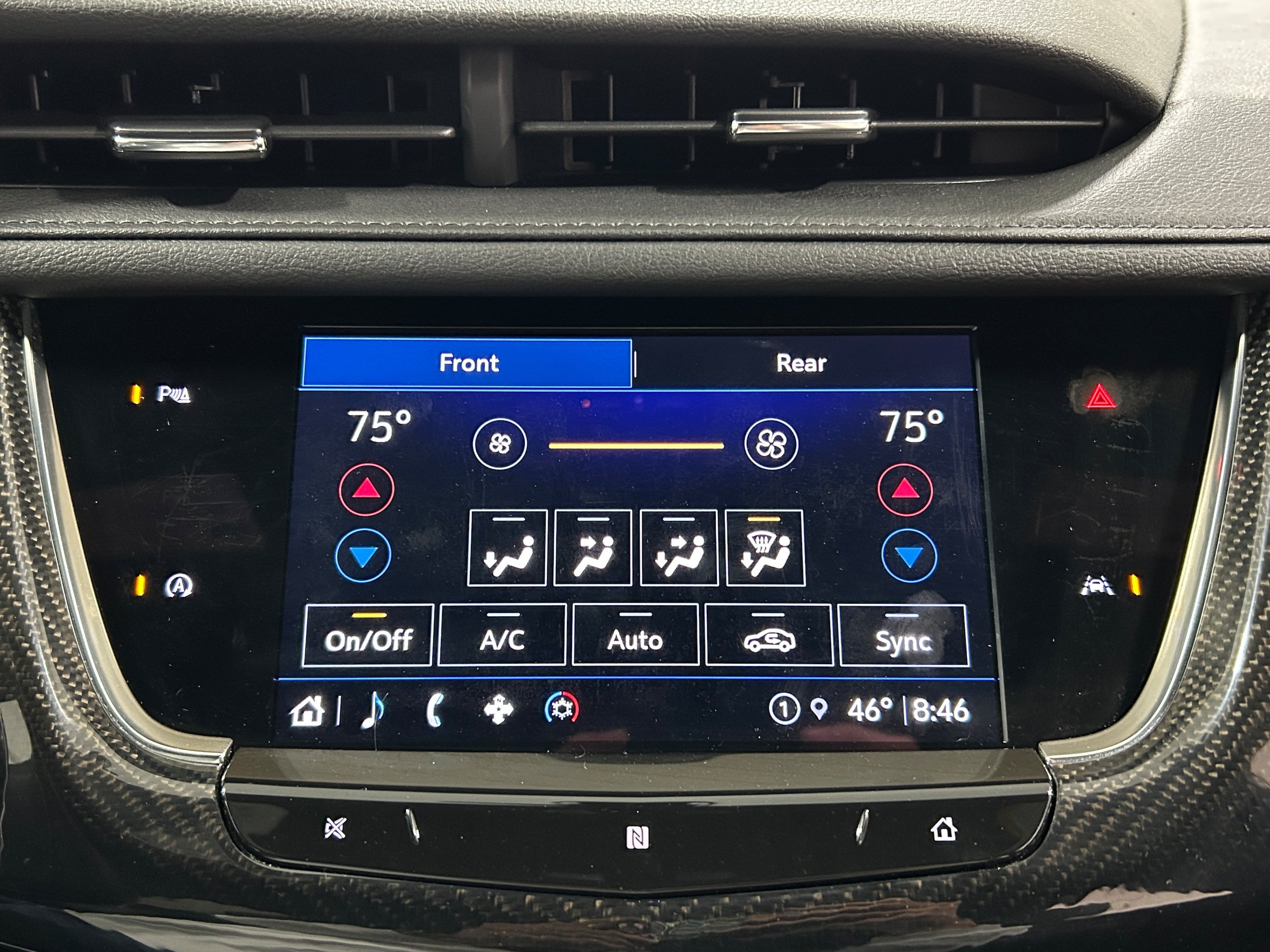 Used 2021 Cadillac XT6 Sport w/ LPO, Floor Liner Package AWD/4WD image 8