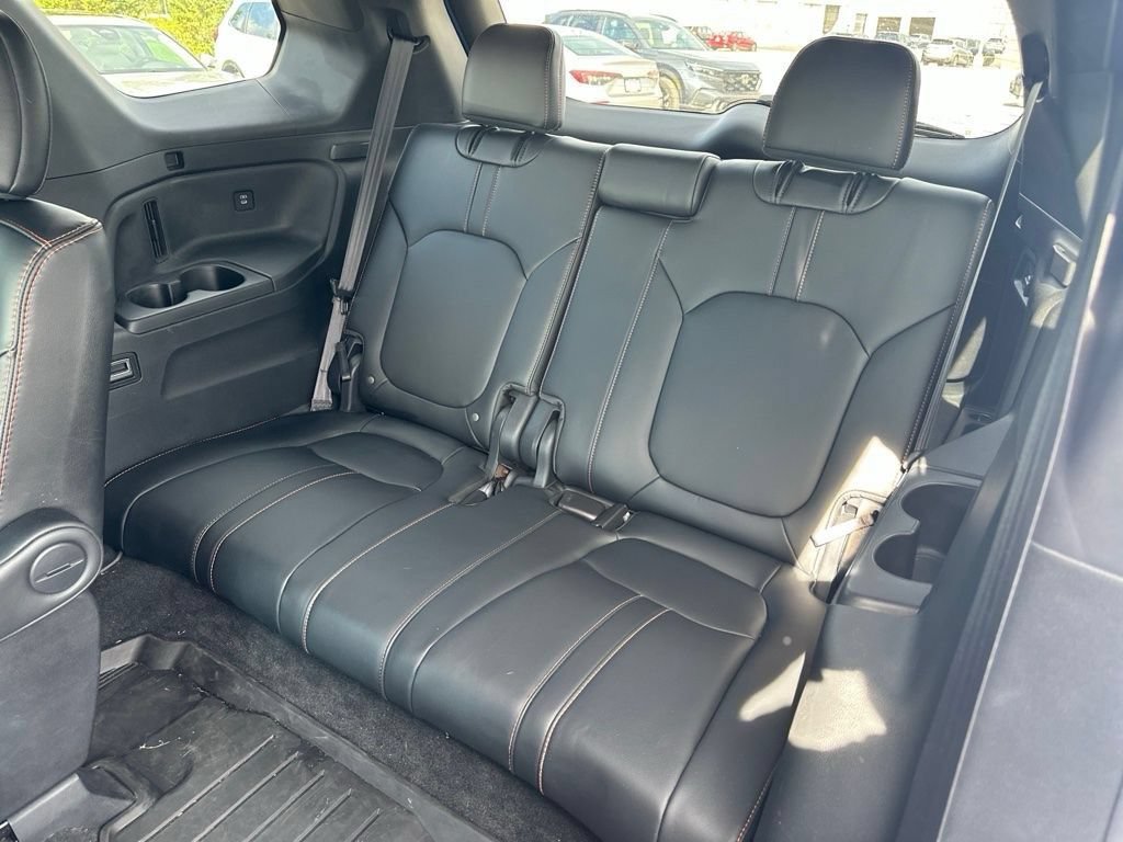 Used 2025 Honda Pilot TrailSport image 17