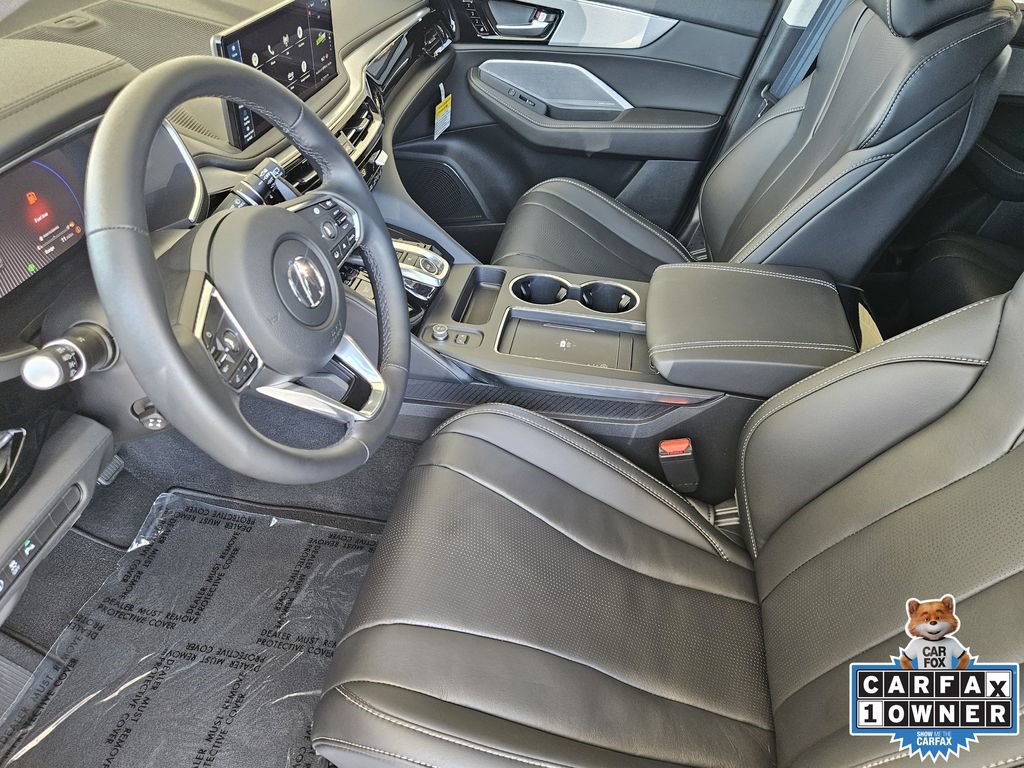 Certified 2026 Acura MDX w/ Technology Package FWD image 13