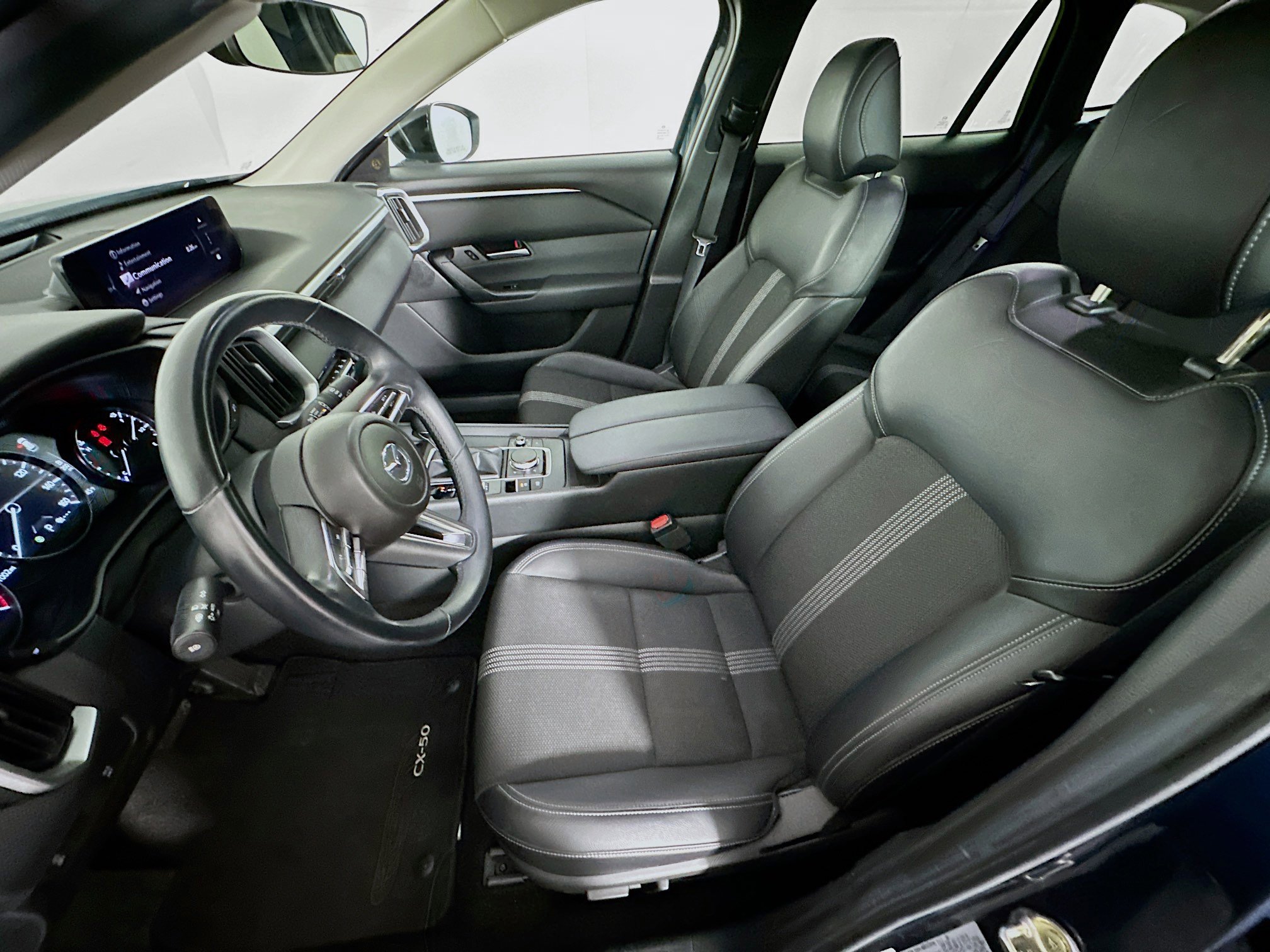 Used 2025 MAZDA CX-50 AWD 2.5 S w/ Preferred Package image 13