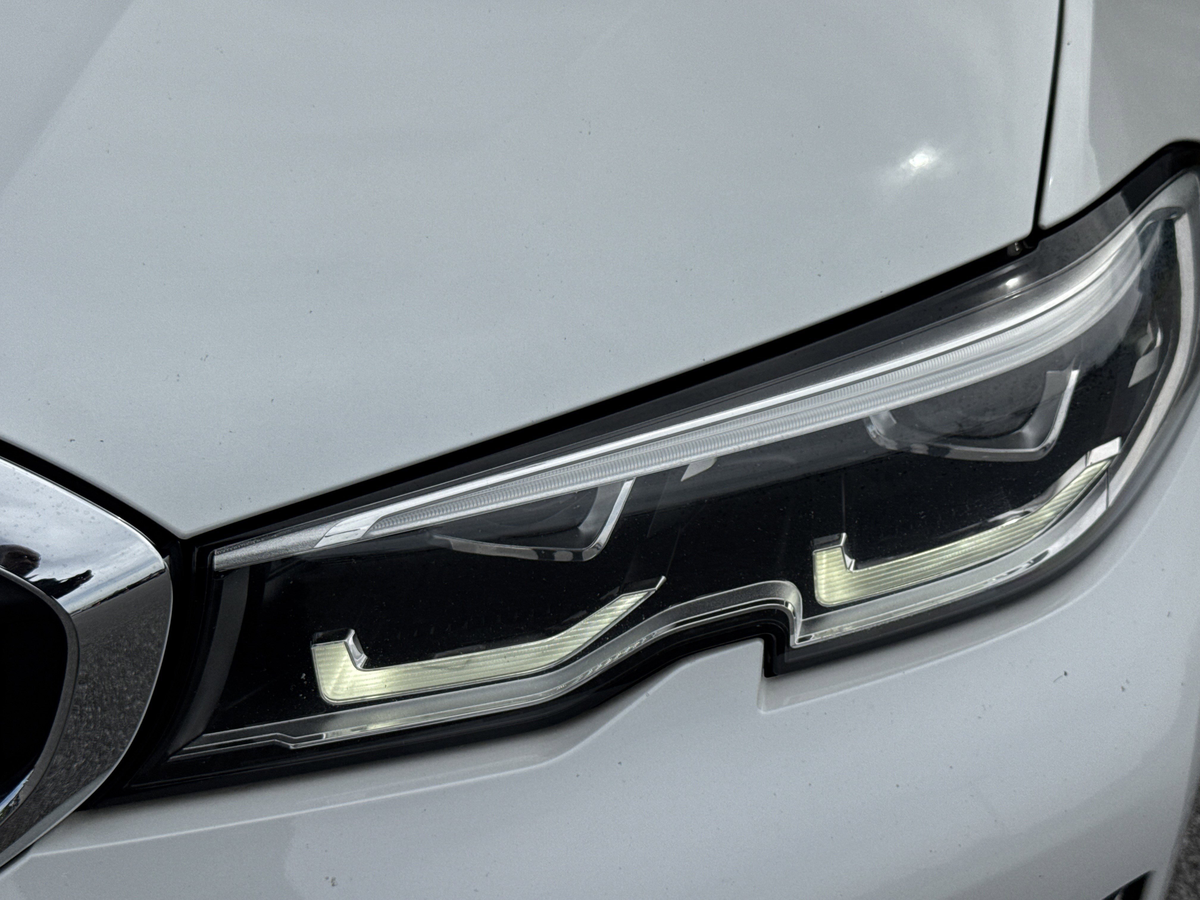 Used 2021 BMW 330i Sedan RWD image 6
