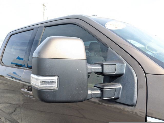 Used 2017 Ford F250 Lariat w/ FX4 Off-Road Package image 12