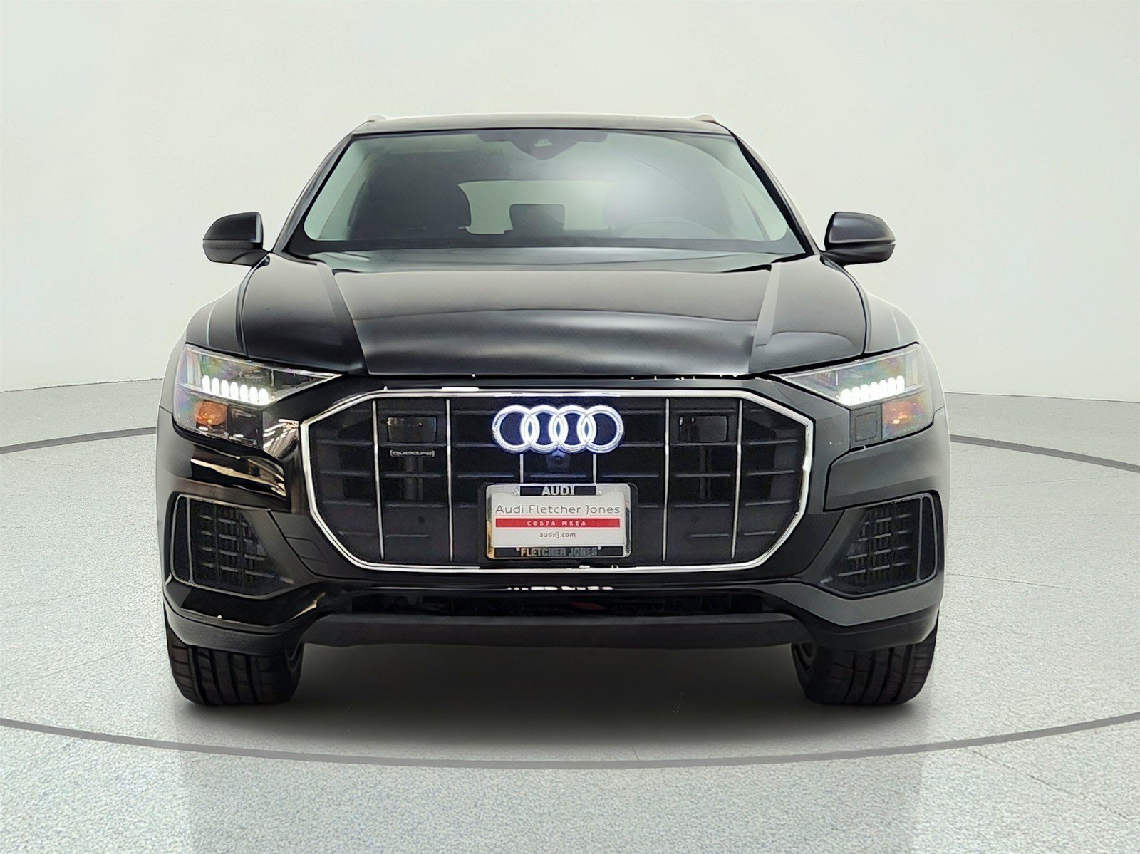 Used 2023 Audi Q8 Premium w/ Convenience Package AWD/4WD image 2
