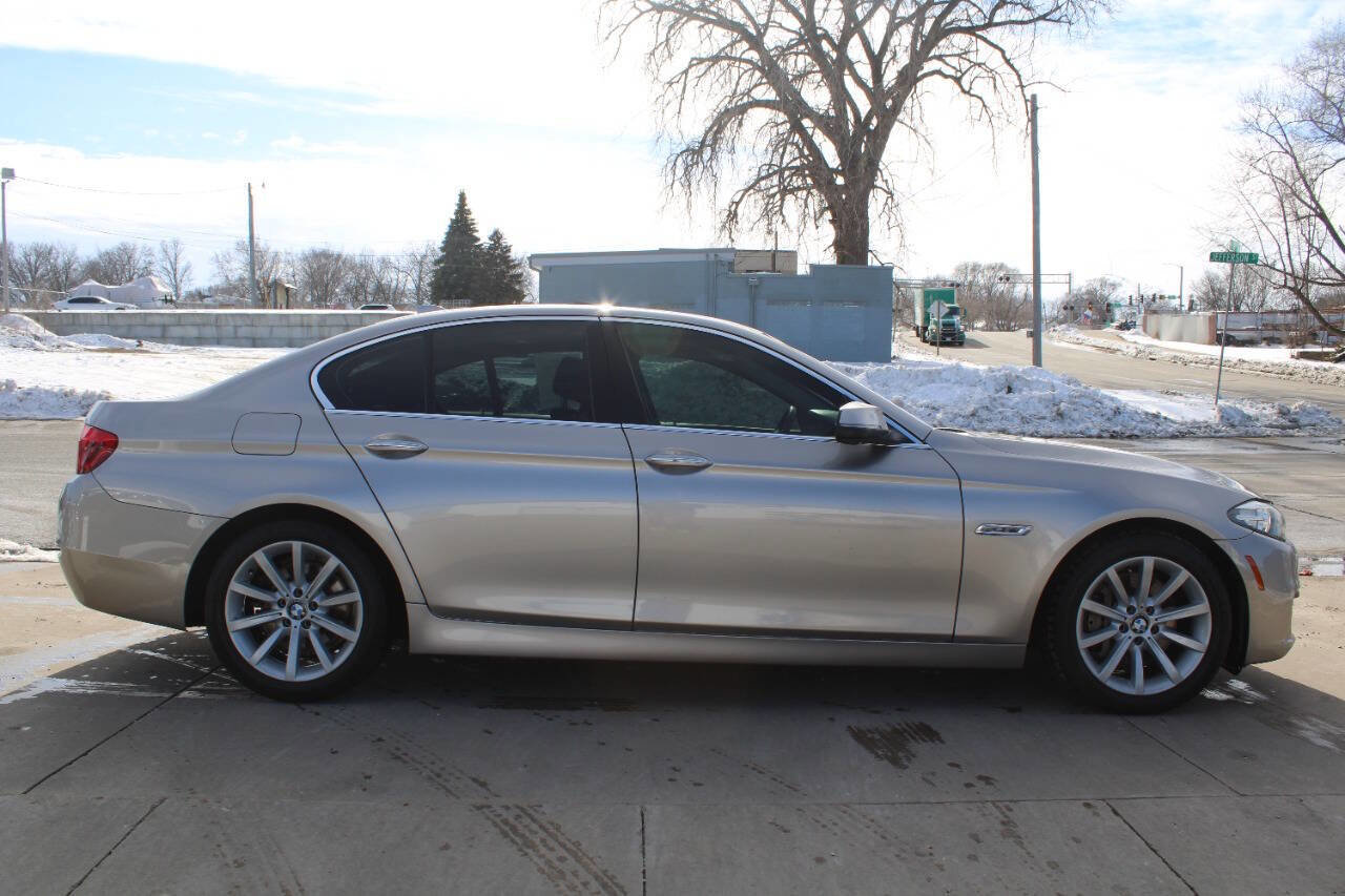 Used 2014 BMW 535d xDrive image 3
