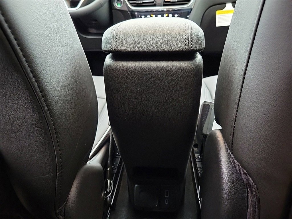 New 2026 Buick Encore GX Avenir image 11